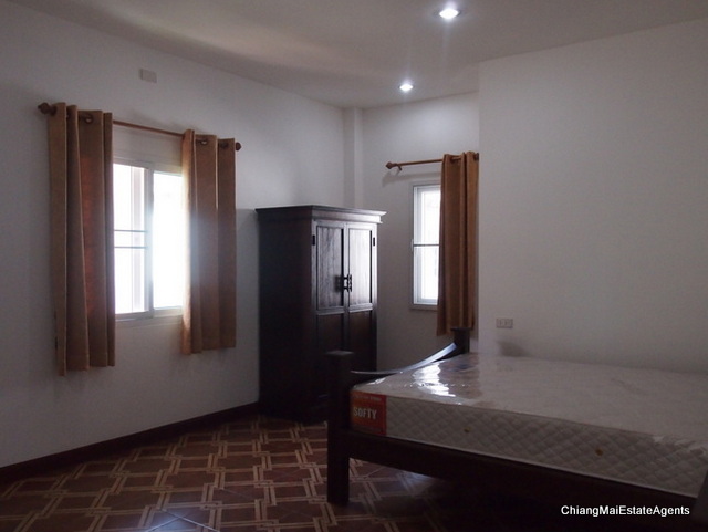 3 Bedroom/ 4 Bathroom House for Rent in City