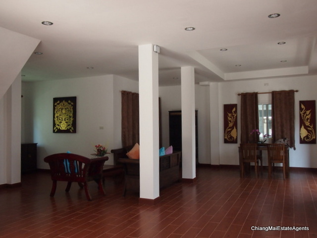 3 Bedroom/ 4 Bathroom House for Rent in City