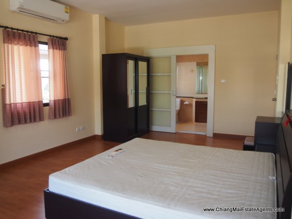 New 3 Bedroom Home overlooking Koolpunt Golf Course