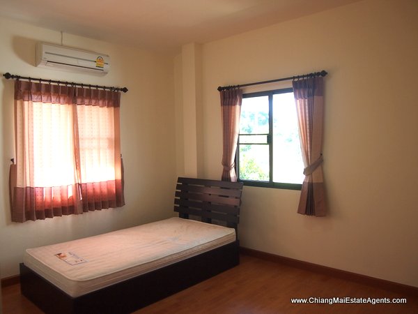 New 3 Bedroom Home overlooking Koolpunt Golf Course