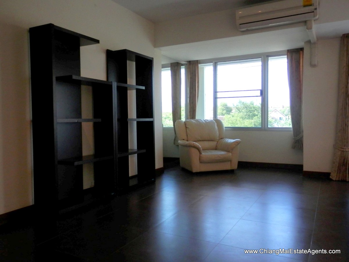 Condo in Galae Thong Condo, Nr. Chang Klang Road
