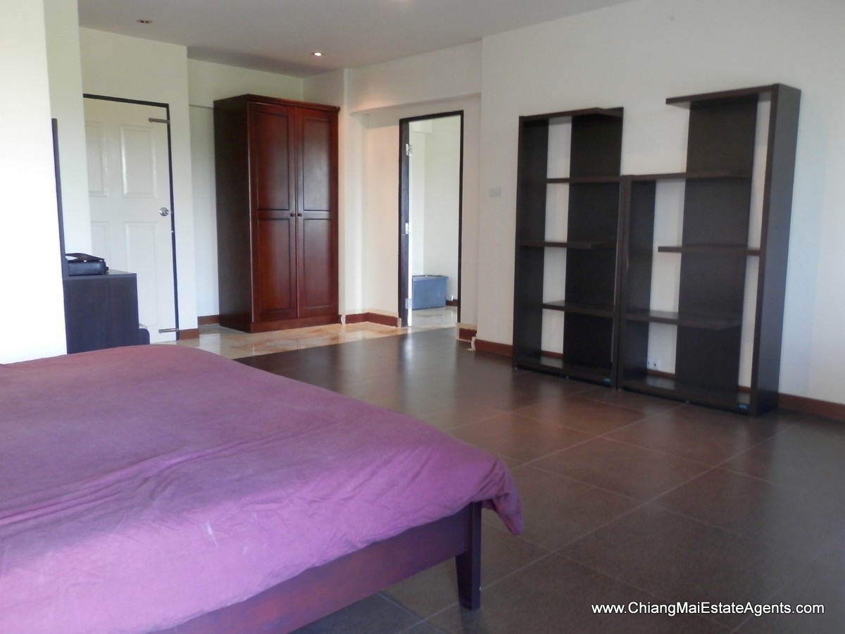 Condo in Galae Thong Condo, Nr. Chang Klang Road