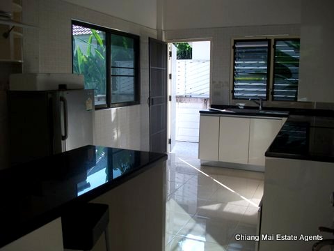 Bungalow for Sale in Garden Land