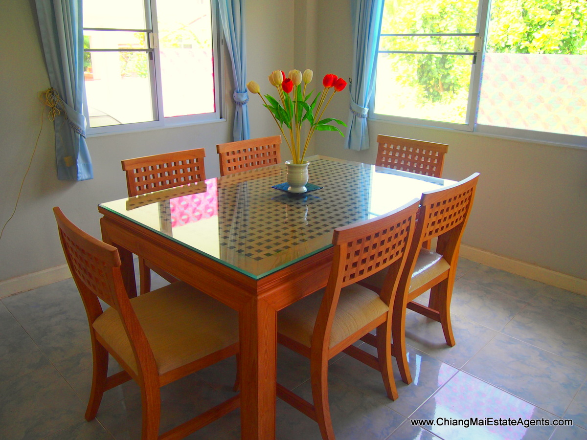 3 Bedroom Bungalow for sale in Koolpunt Ville 9