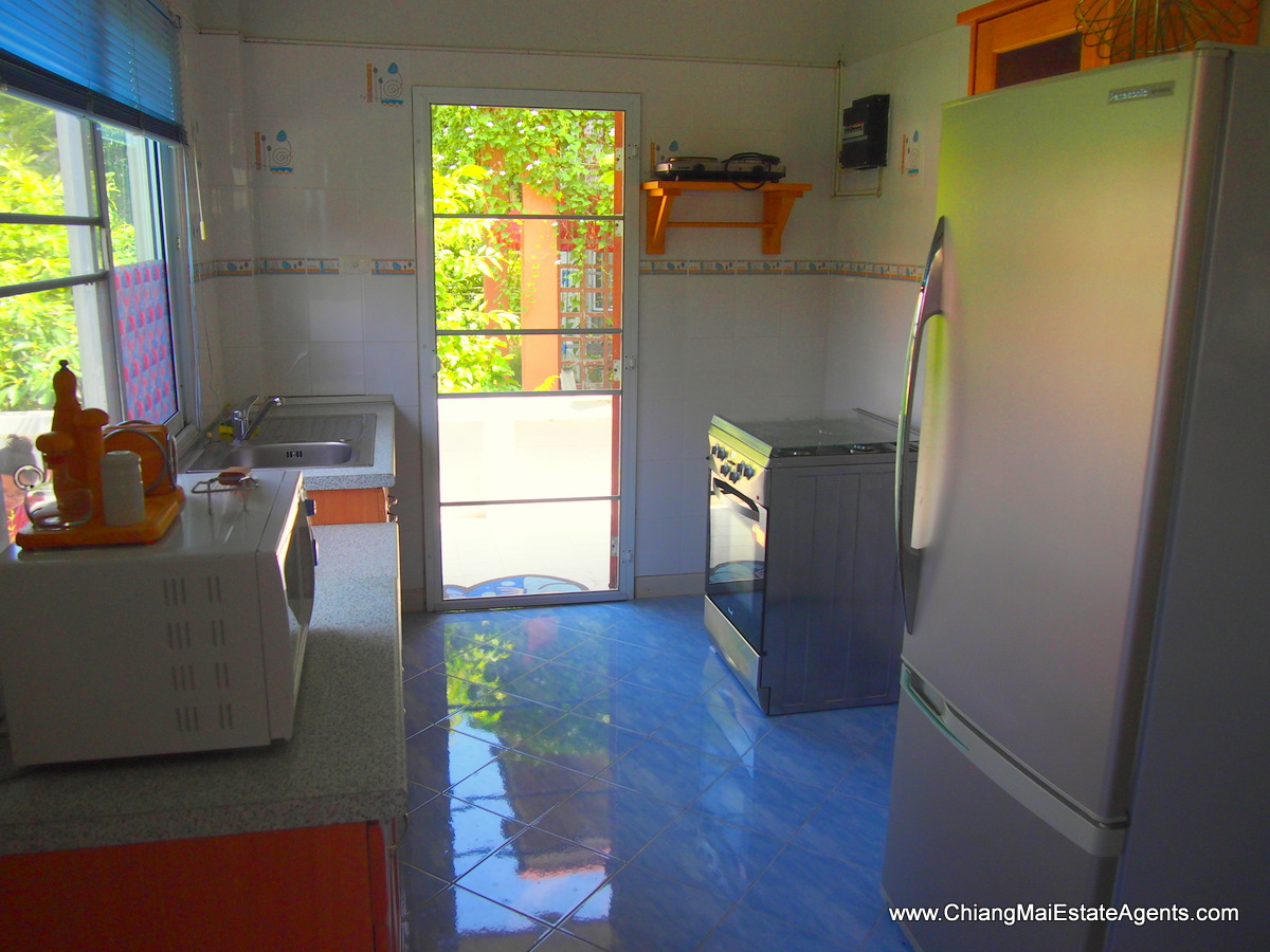 3 Bedroom Bungalow for sale in Koolpunt Ville 9