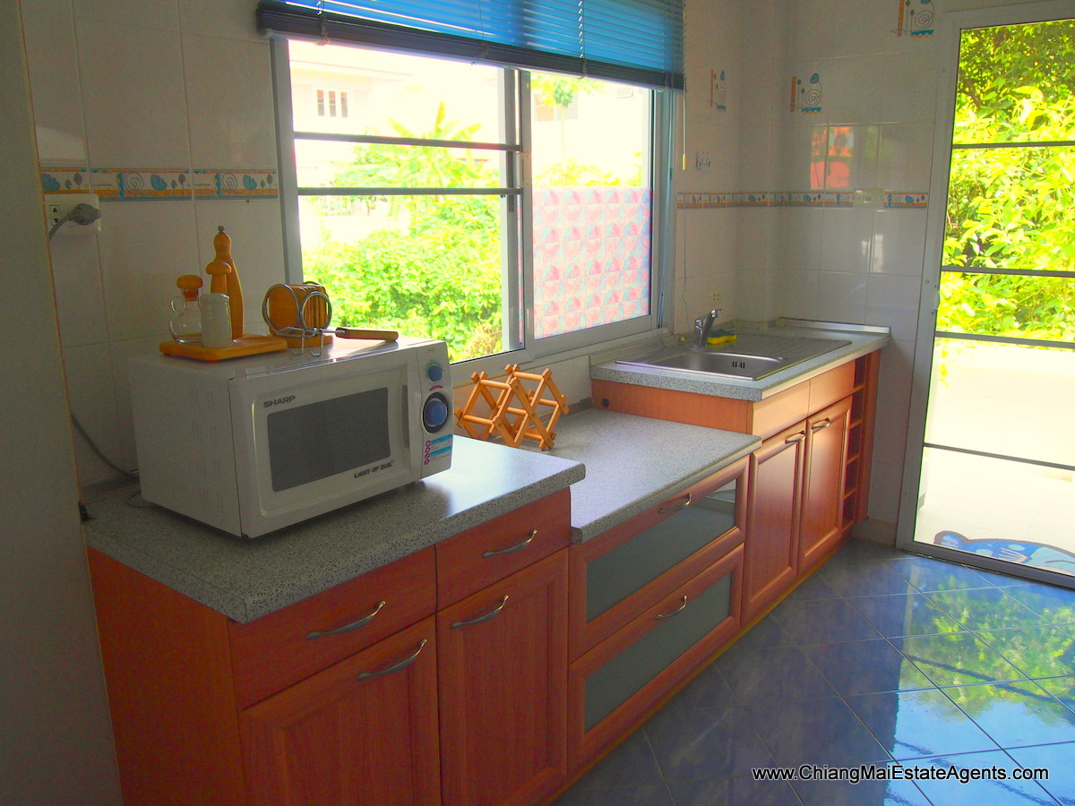 3 Bedroom Bungalow for sale in Koolpunt Ville 9