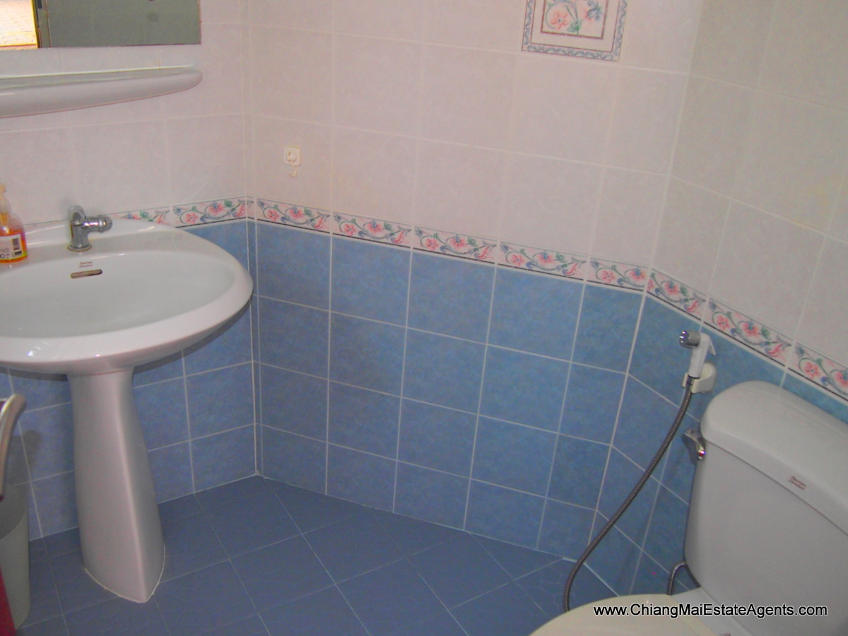 3 Bedroom Bungalow for sale in Koolpunt Ville 9
