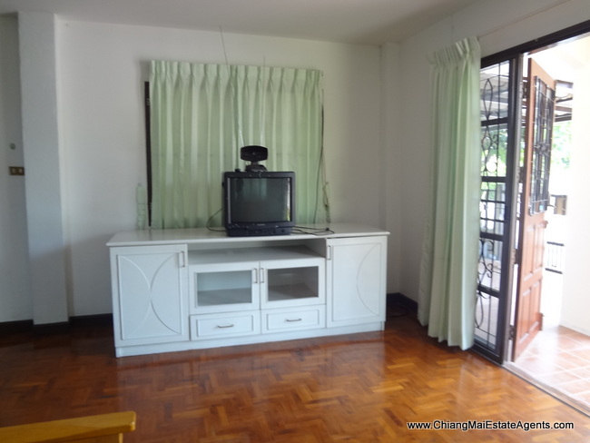 3bedrooms house for rent