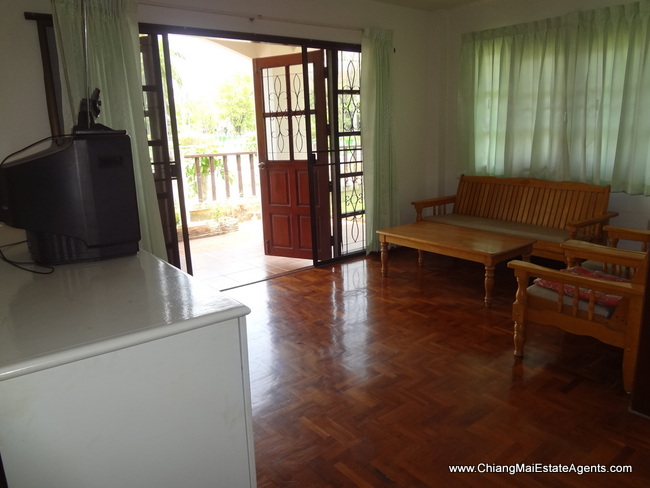 3bedrooms house for rent
