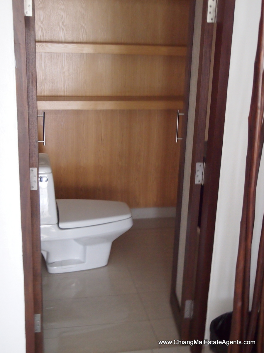 Large Condo for Sale in Suthep
