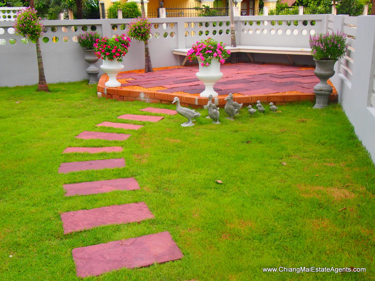 Brand New Home for Sale in Moo Baan Porjai