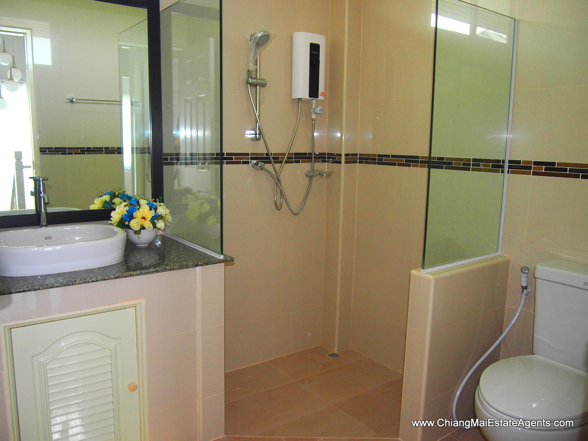 Brand New Home for Sale in Moo Baan Porjai