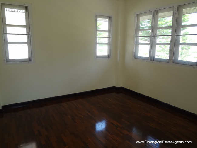 Bungalow house for rent
