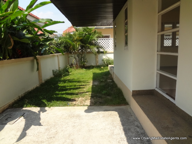 Bungalow house for rent