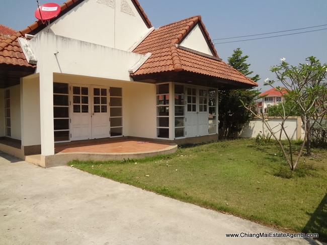 Bungalow house for rent