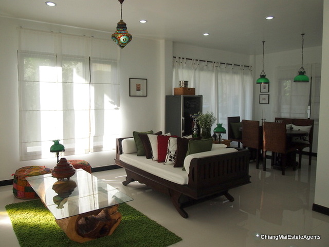 For Sale 3 bed/3bath/4 aircon