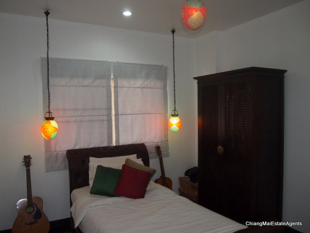 For Sale 3 bed/3bath/4 aircon