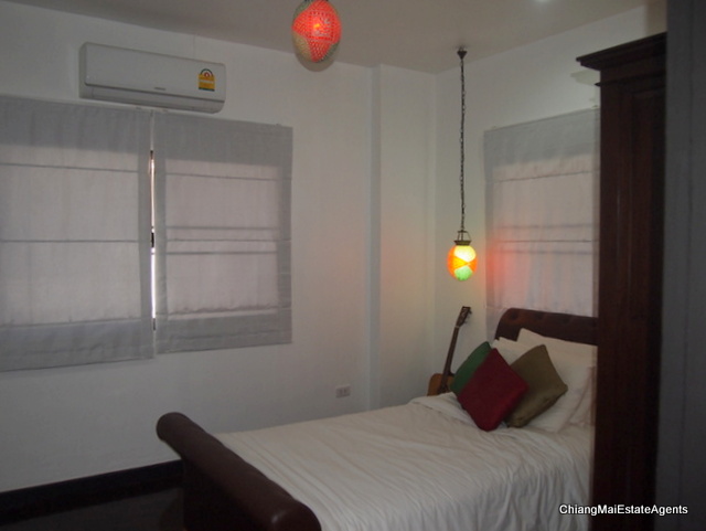 For Sale 3 bed/3bath/4 aircon