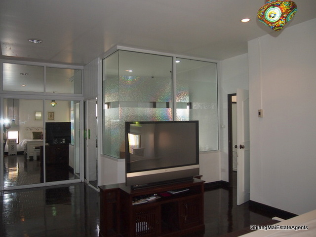 For Sale 3 bed/3bath/4 aircon