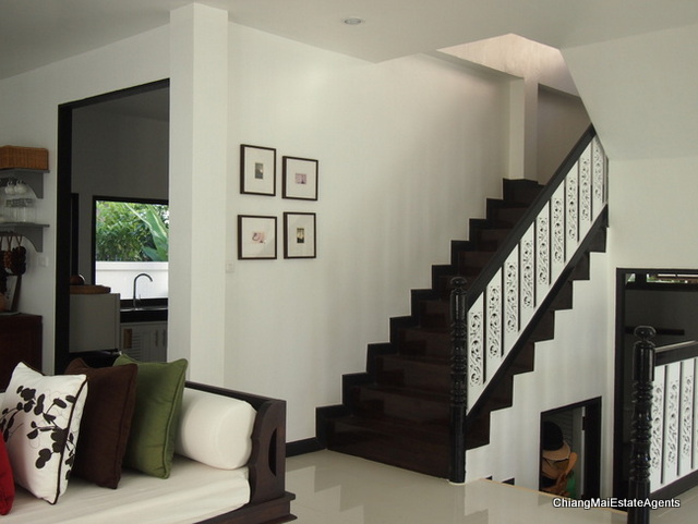 For Sale 3 bed/3bath/4 aircon
