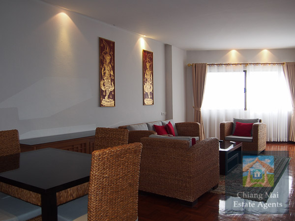 Beautifully furnished 1 Bed Riverside Condominium