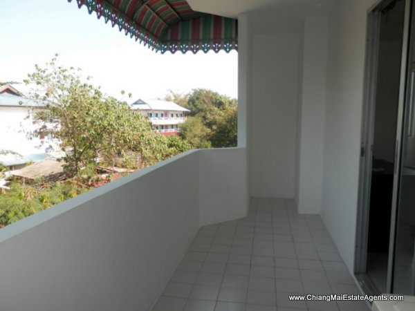 Studio Apartment in Lanna Condominium