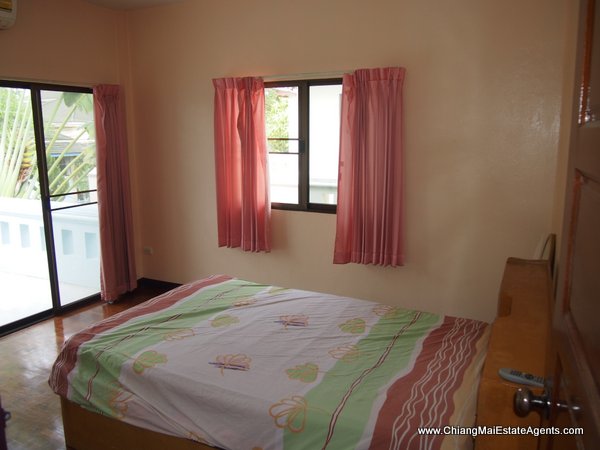 Large 4 Bedroom Home in Koolpunt Ville 5