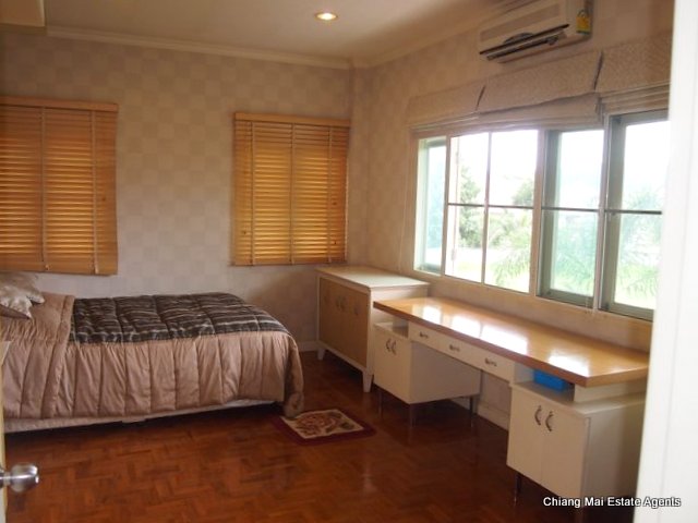 Luxurious Modern Style House For Sale