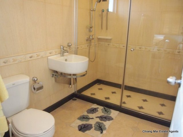 Luxurious Modern Style House For Sale