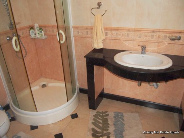 Luxurious Modern Style House For Sale