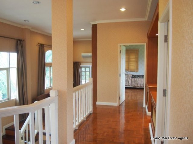 Luxurious Modern Style House For Sale