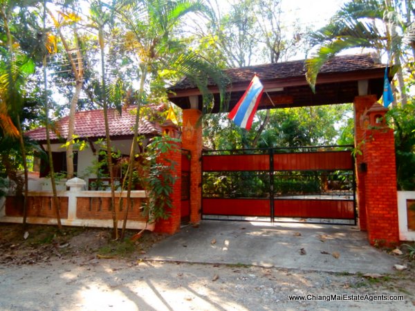 4 Bedroom Home on 1 Rai of Land