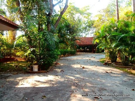 4 Bedroom Home on 1 Rai of Land