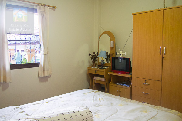 4 Bed Bungalow with Pool for Sale in Rungarun 3