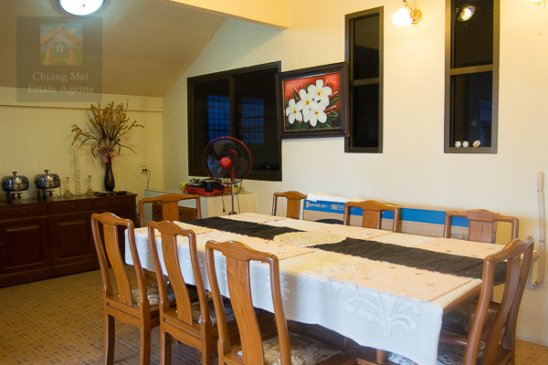 4 Bed Bungalow with Pool for Sale in Rungarun 3