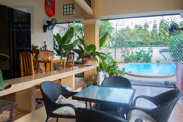 4 Bed Bungalow with Pool for Sale in Rungarun 3