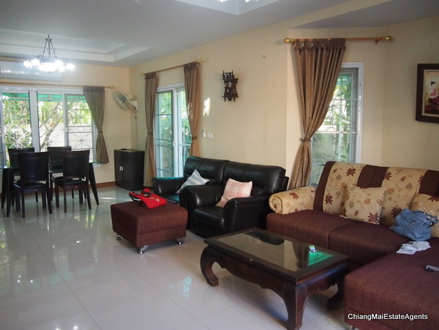 Home for Rent with 3 Bed/ 3 Bath/ 1 Office