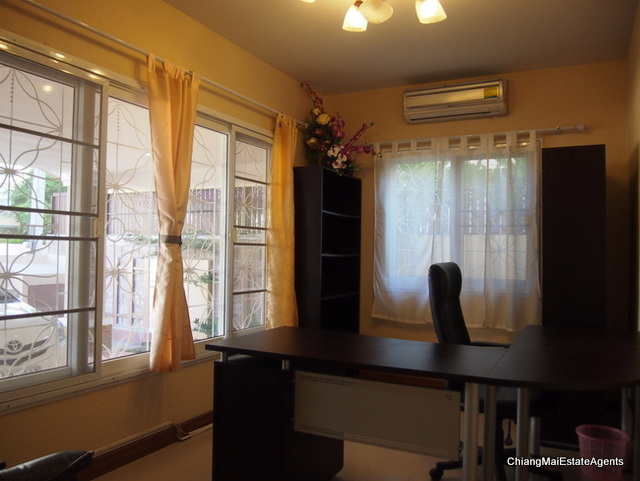 Home for Rent with 3 Bed/ 3 Bath/ 1 Office