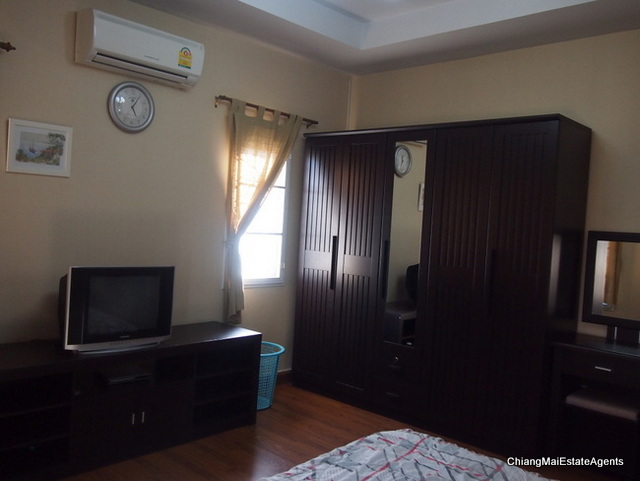 Home for Rent with 3 Bed/ 3 Bath/ 1 Office