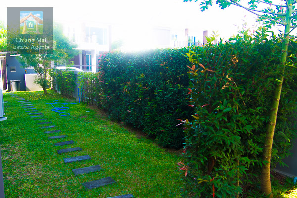 3 Bedroom house for Rent in Sansaran