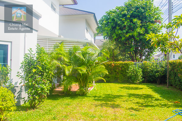 3 Bedroom house for Rent in Sansaran
