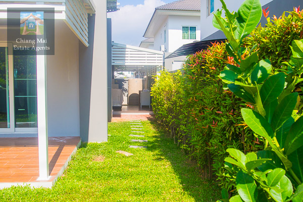 3 Bedroom house for Rent in Sansaran