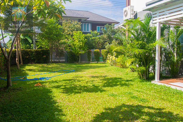 3 Bedroom house for Rent in Sansaran