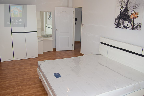 3 Bedroom house for Rent in Sansaran