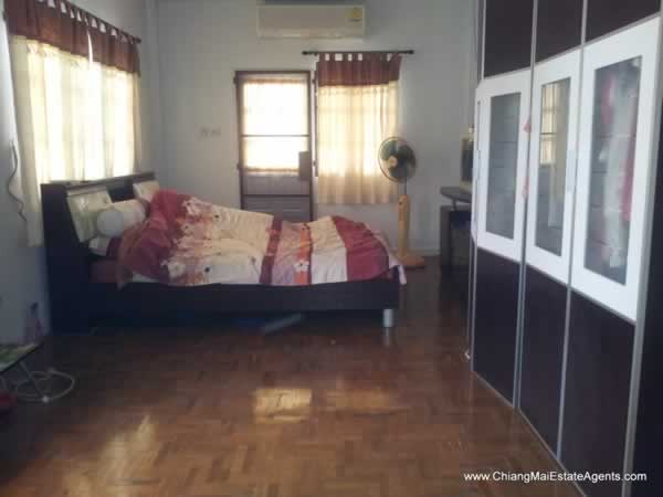 House for Sale in Laguna
