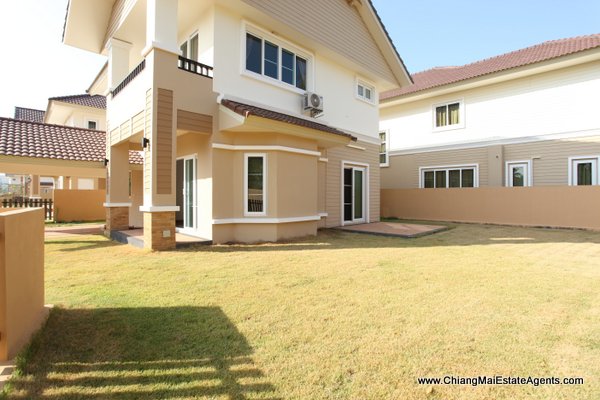 4 Bed Home with Large Garden in Sansaran