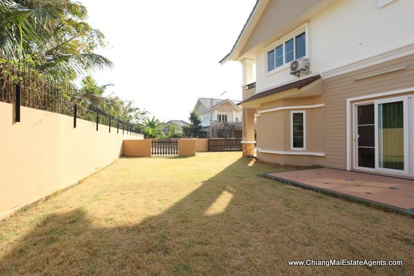 4 Bed Home with Large Garden in Sansaran