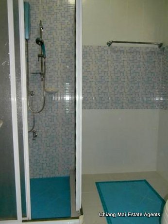 3 Bedroom House For Rent Near Mee Chok Plaza
