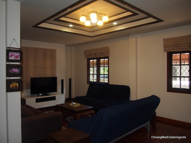 Wonderful 3 Bed/ 3 Bath Home for Rent with Maid's Room and Bathroom