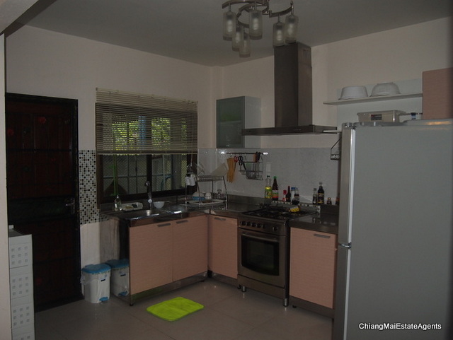 Wonderful 3 Bed/ 3 Bath Home for Rent with Maid's Room and Bathroom